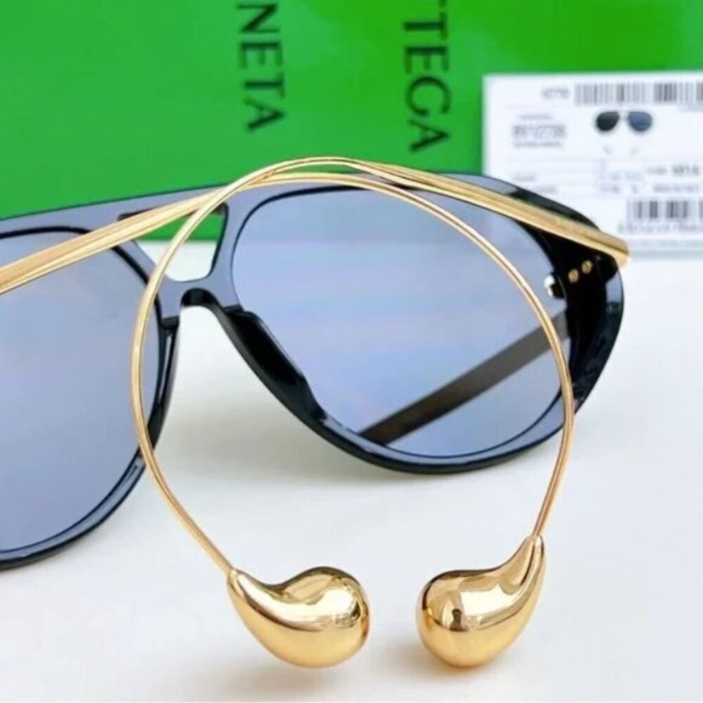 Elegant Bottega Veneta Sunglasses - Picture 8 of 9